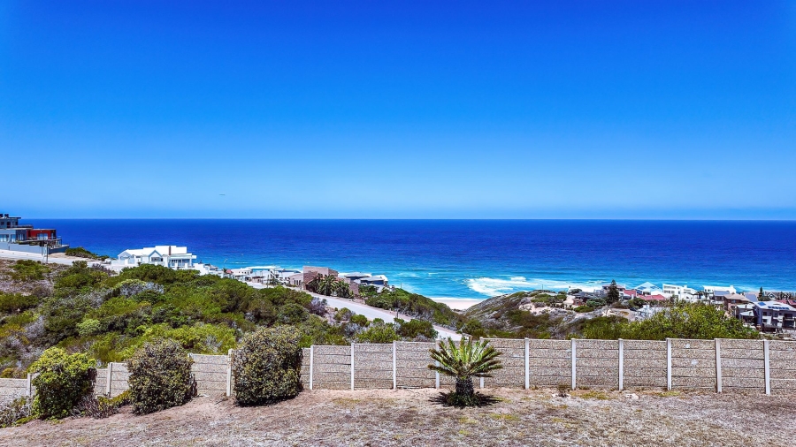 3 Bedroom Property for Sale in Dana Bay Western Cape